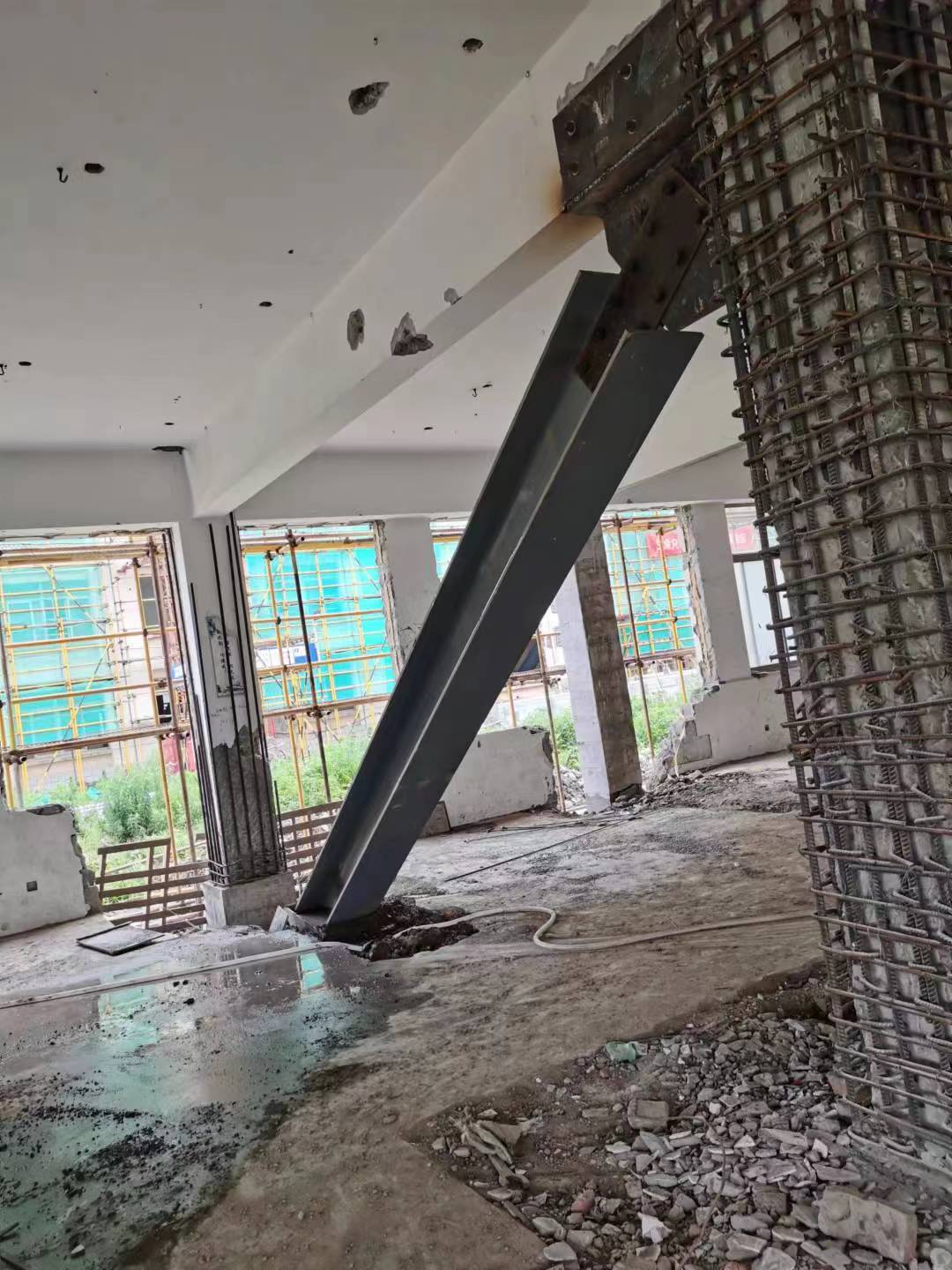 保定建筑抗震加固：减隔震（隔震、消能减震、隔震支座、阻尼器）加固怎么做？